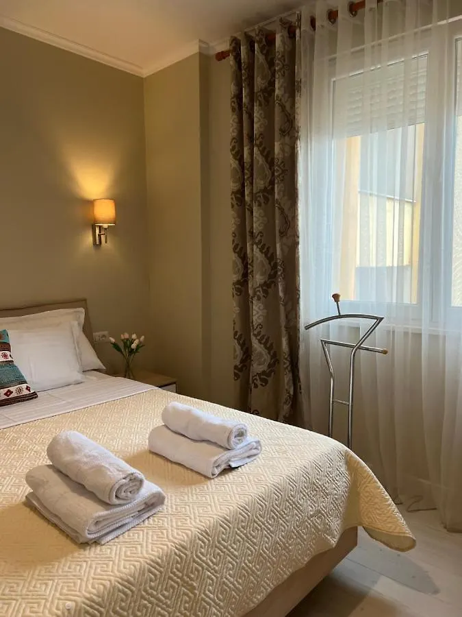Grand New Bazaar Apartment Tirana