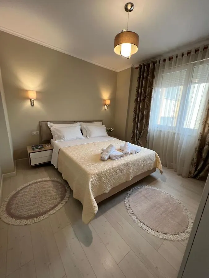Grand New Bazaar Apartment Tirana
